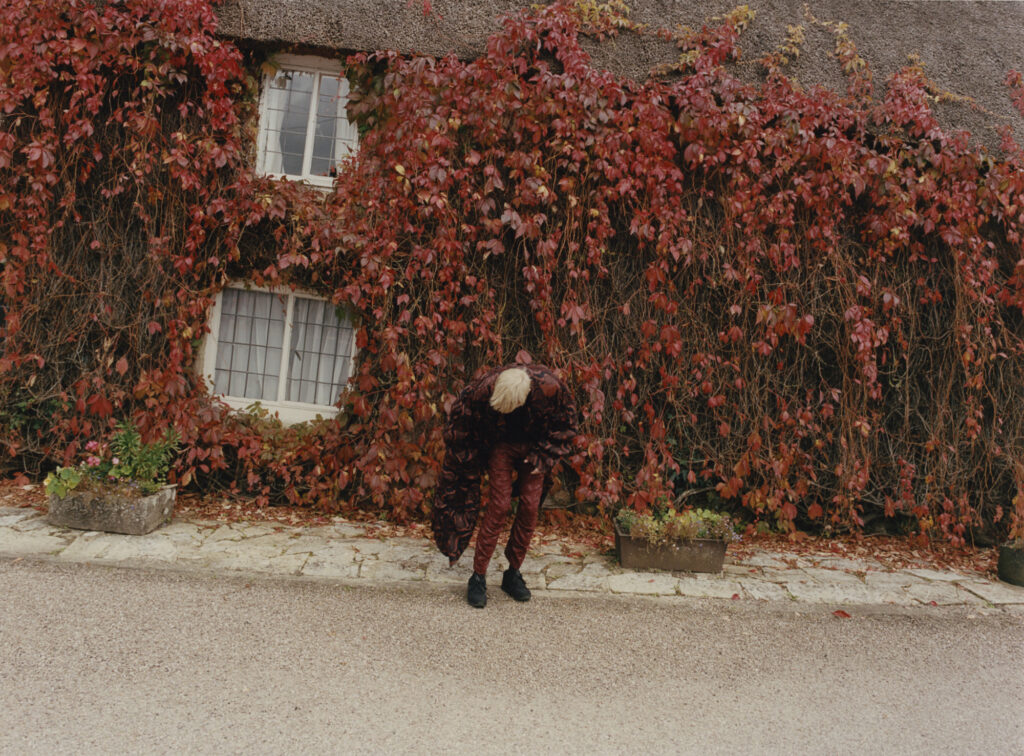 1 Granary : Hours